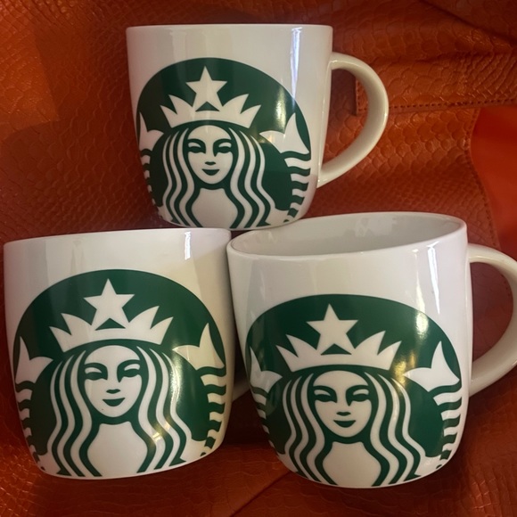 3 Starbucks 2017 14 oz logo coffee cups